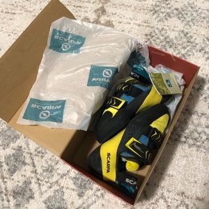 Scarpa Vapor V Climbing Shoes (Brand New in Box)